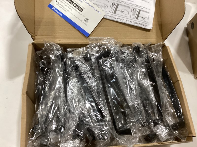 Condition photo showing Good Condition for Ravinte 30 Pack 5 Inch Kitchen Cabinet Handles Matte Black Pulls Black Drawer Pulls Kitchen Cabinet Hardware for Cupboard Drawer Handles 30 5 Inch Hole Center