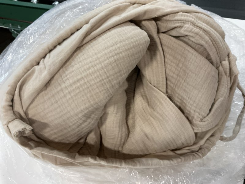 Condition photo showing Good Condition for organic airy gauze duvet cover, full/queen, dune