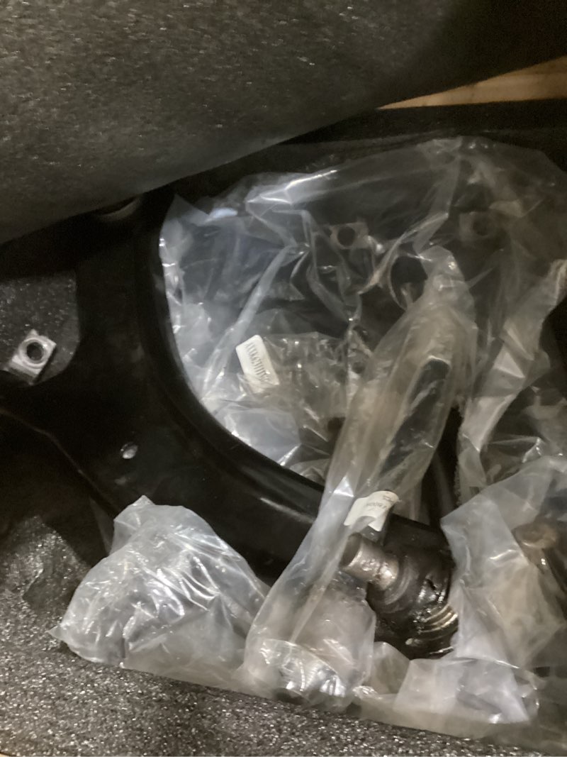 Condition photo showing Good Condition for BDFHYK Front Lower Control Arm 8pcs,with Ball Joint Compatible with 2008-2015 Nissan Rogue/Rogue Select K621452 K621453 K750094 K750095 ES800582 ES800583 EV800550 BD-05-40107 8 PCS-Suspension Kits