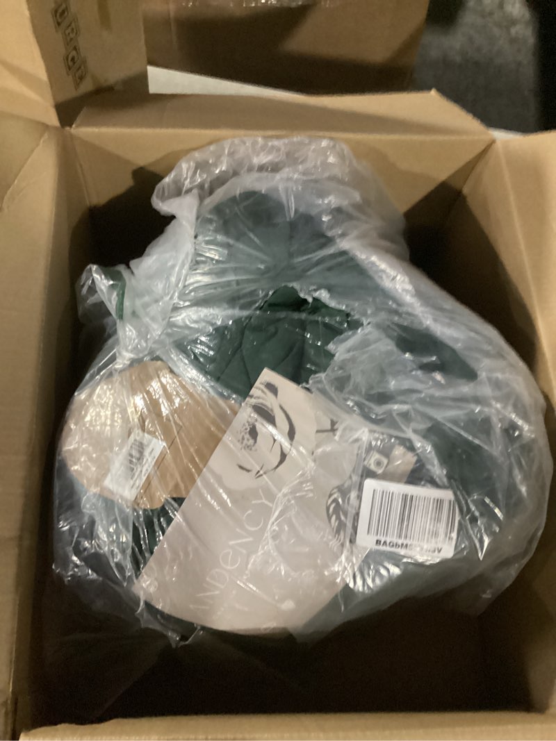 Condition photo showing Good Condition for Andency Full Size Comforter Set with Sheets Dark Emerald Green - 7 Pieces Bed in a Bag Tufted Bedding Sets Fluffy Lightweight Full Bed Set with Comforter, Sheets, Pillowcases & Shams for All Season Emerald Green Full (79"x90")