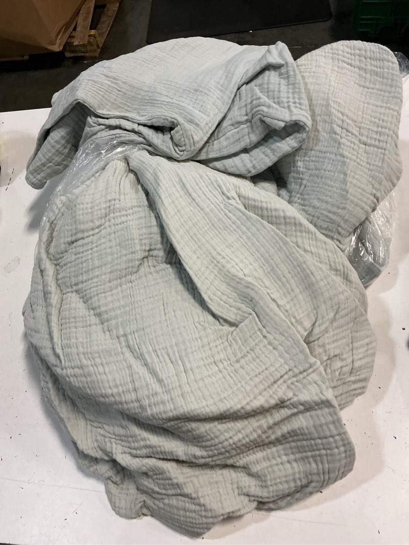 Condition photo showing As Is for quince organic airy gauze duvet cover set, full/queen, mist