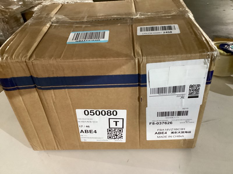 https://lotting-media.assets.bidfta.com/lotting_4c5ec236-63b6-4b81-81e1-a66dc0f5ec8e