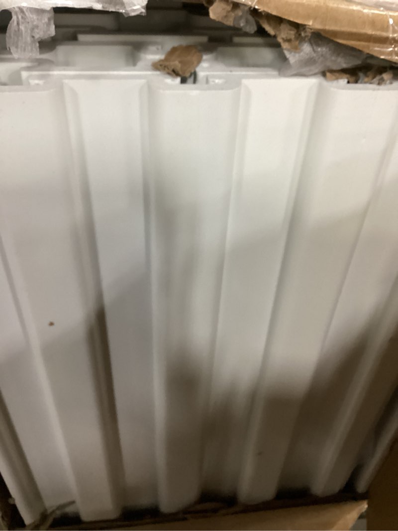 https://lotting-media.assets.bidfta.com/lotting_4c5f578a-bf64-4d2d-ac5d-a591d2f50c40