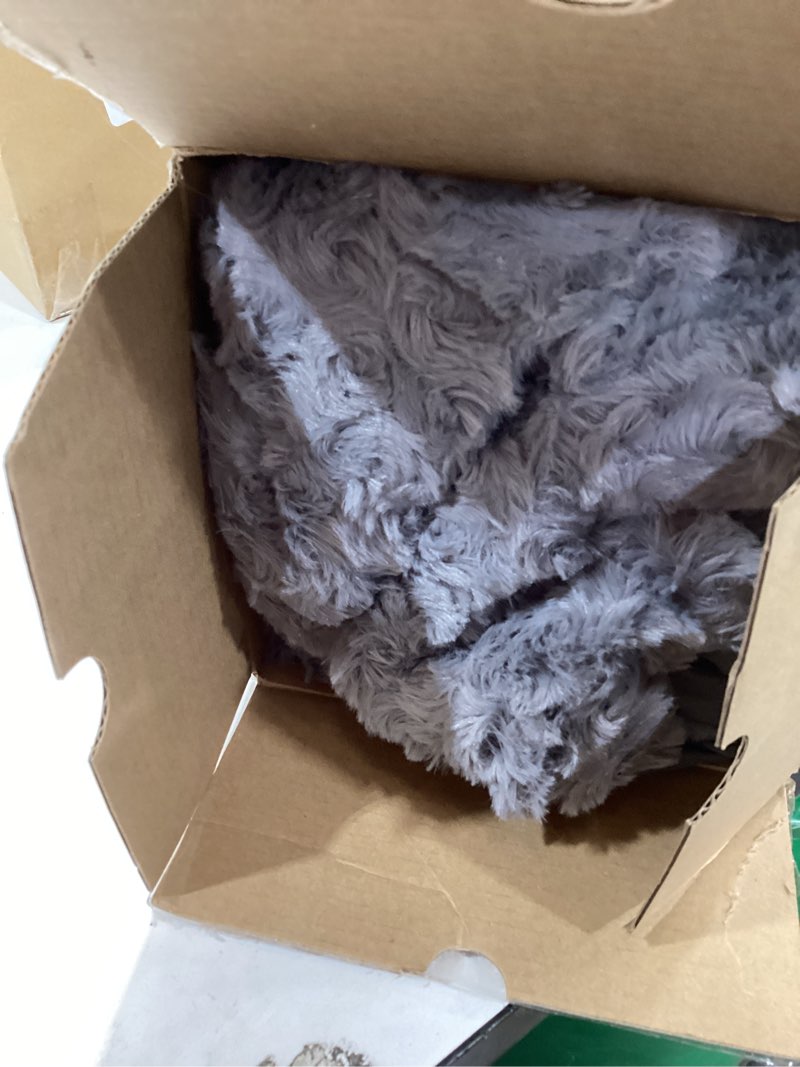 Condition photo showing Good Condition for dog crate bed waterproof dog beds for medium dogs rose velvet soft fluffy washable dog bed with removable cover & anti-slip bottom, 35 x 22 inch, gray grey 35.0"l x 22.0"w x 3.0"th