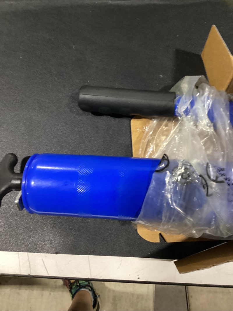 Condition photo showing Good Condition for kobalt lever manual grease guns 6-in