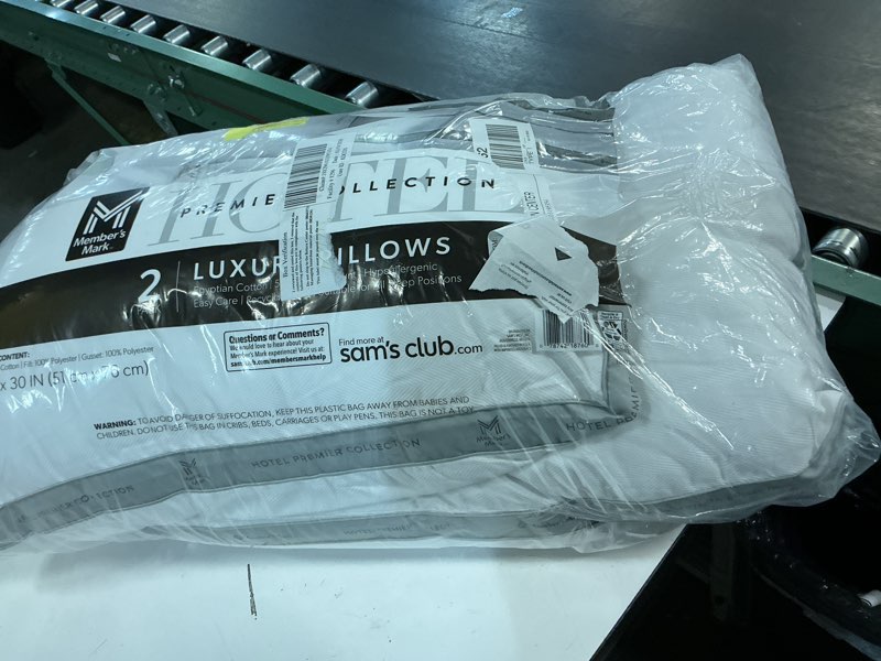 Condition photo showing Good Condition for member's mark new hotel premier collection queen, white