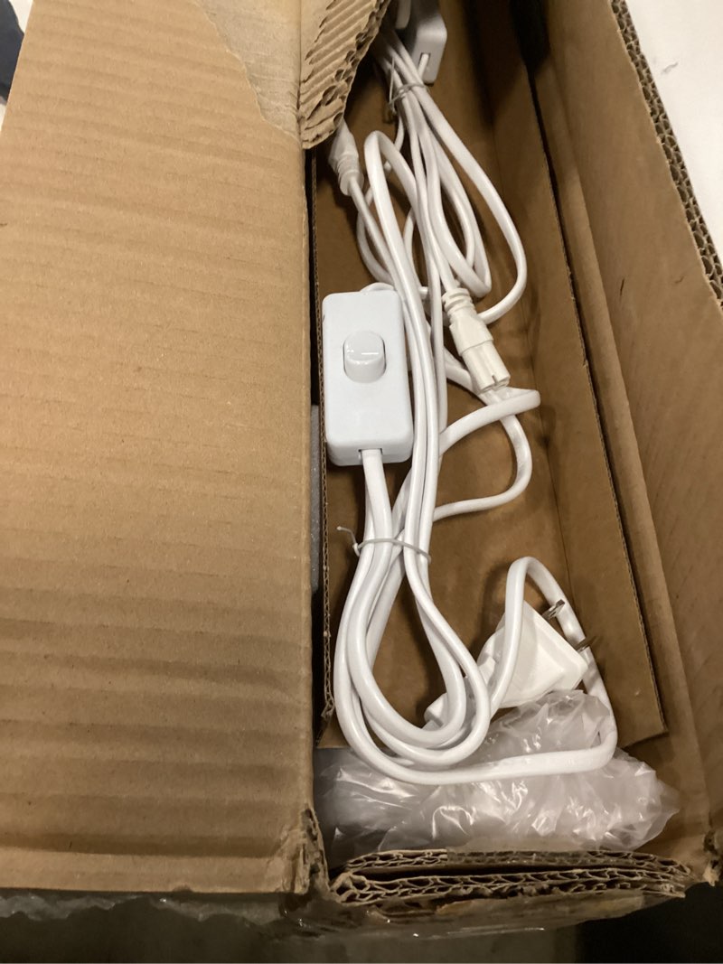Condition photo showing Good Condition for (6 Pack) 4FT T5 LED Integrated Fixture, 6500K,20W,2300LM(Super Bright White) Linkable LED Shop Light,Garage Ceiling and Cabinet Light,Strip Light,Corded Electric with ON/Off Switch