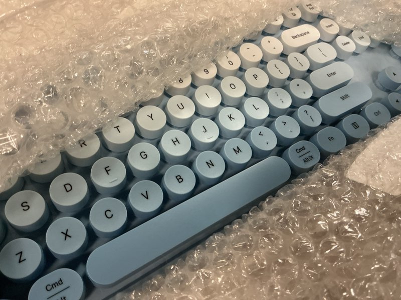 Condition photo showing Good Condition for Colorful Wireless Keyboard and Mouse Combo, COVEVA 2.4GHz Wireless Retro Cute Round Keycaps Keyboard, 104 Keys Full-Sized Keyboard Mouse Set with Switch Button for PC Laptop Desktop (Blue Gradient)