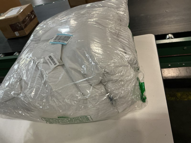 Condition photo showing Good Condition for miulee 26x26 euro pillow inserts,set of 2 down feather throw pillows for couch sofa bed, decorative fluffy throw pillow inserts cotton fabric,white 2 26x26 inch