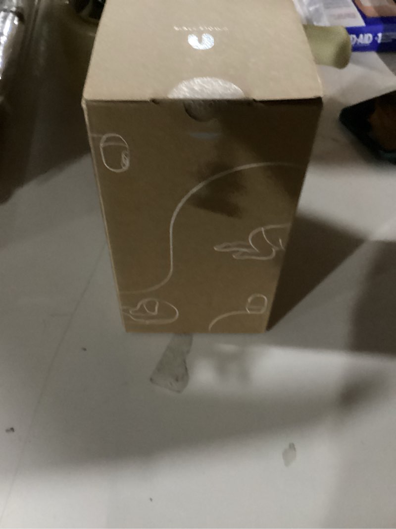 Condition photo showing New/Like New for nooie Baby Monitor with SD Card,Baby Monitor with Camera 360 Camera, WiFi Baby Cam with Phone App, AI MotionTracking and Sound Detection,1080P Night Vision Two-Way Audio 1 pack (SD card included)