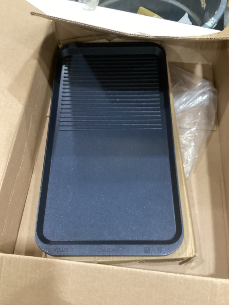 Condition photo showing Good Condition for vayepro 2-in-1 stove top griddle & grill pan, 20 inch non-stick double burner griddle for gas, electric, and camping stoves, perfect for pancakes, bbq, and indoor/outdoor cooking 20" x 10" x 1"