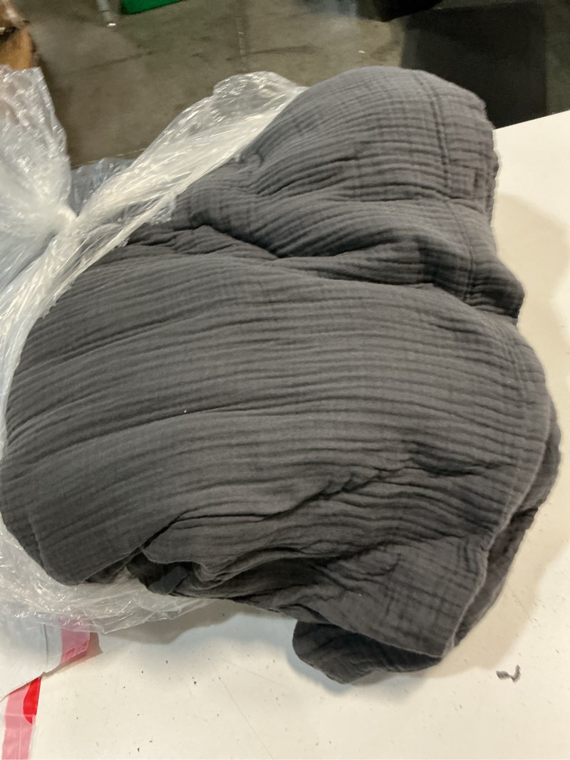 Condition photo showing As Is for quince organic airy gauze duvet cover set, king/cal king, charcoal