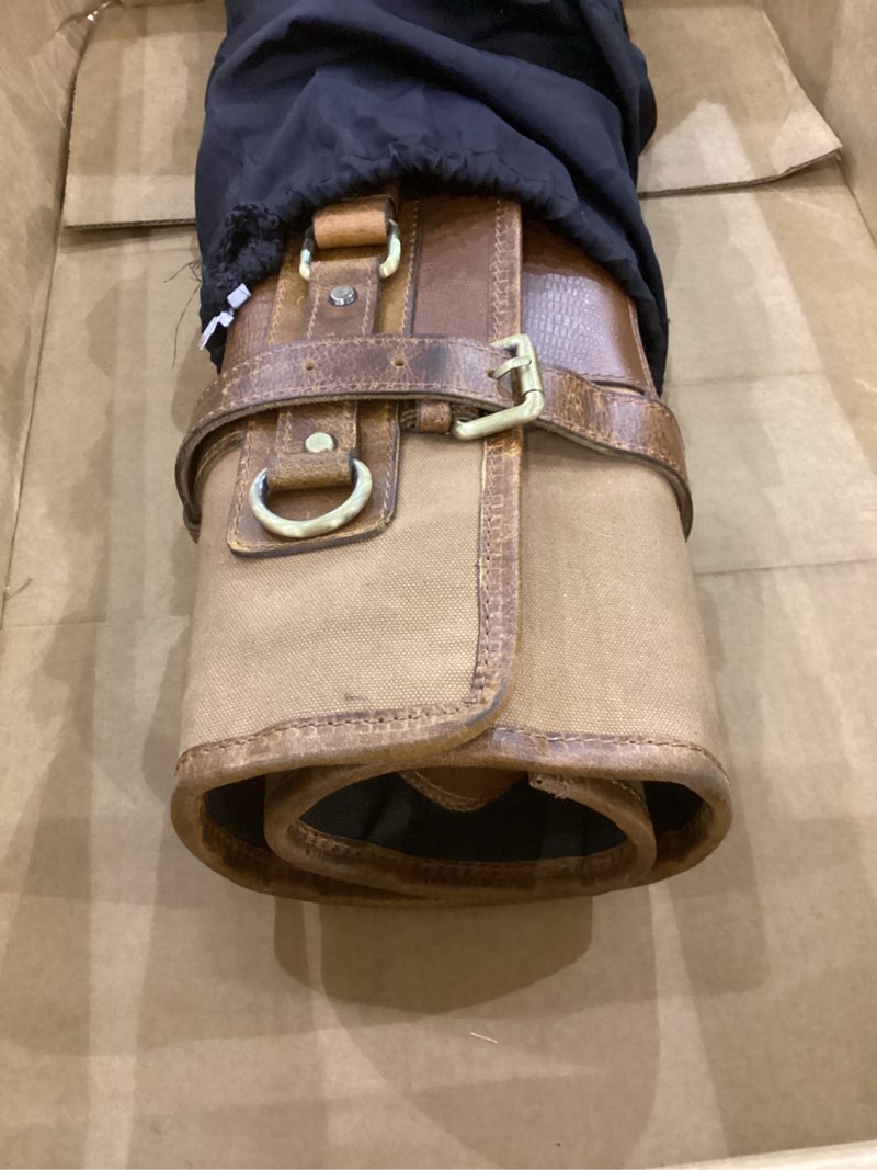 Leather Knife Roll Storage Bag, Elastic and Expandable 10 Pockets, Adjustable/Detachable Shoulder St