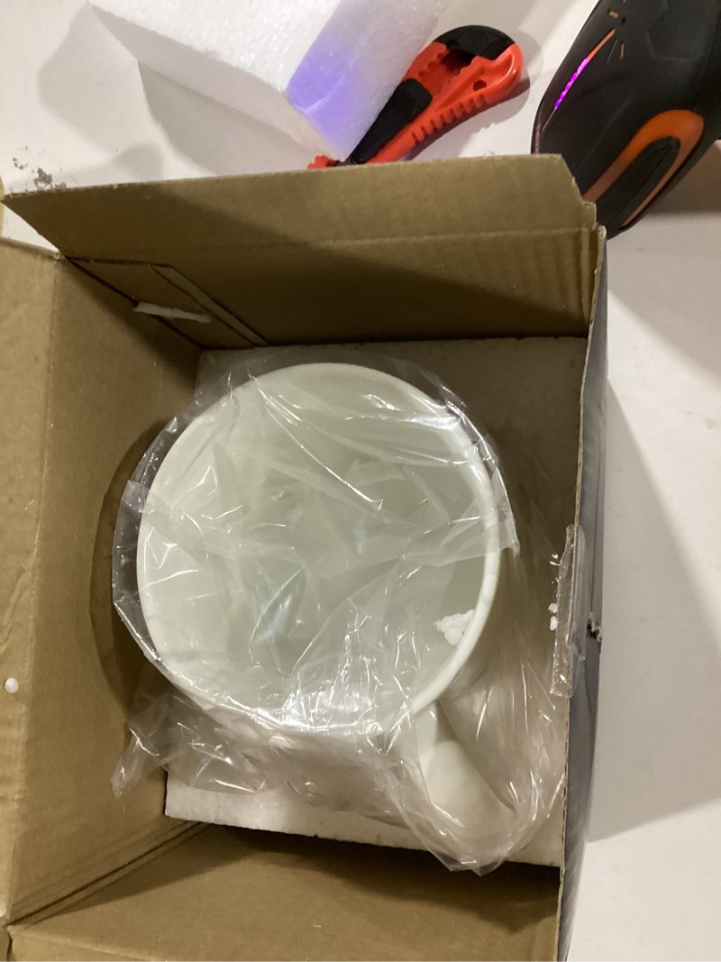 COLLECTIVE HOME - Monogram Ceramic Mugs, 15 oz Golden Initial Coffee Cups, Elegant Alphabet Tea Mugs