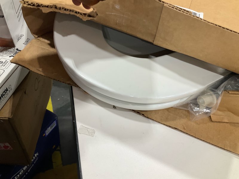 Condition photo showing Good Condition for Mayfair Linden Slow Close Toilet Seat, Non Slip Heavy Duty Wood, Easy Install, Elongated, White Elongated Traditional Hinge