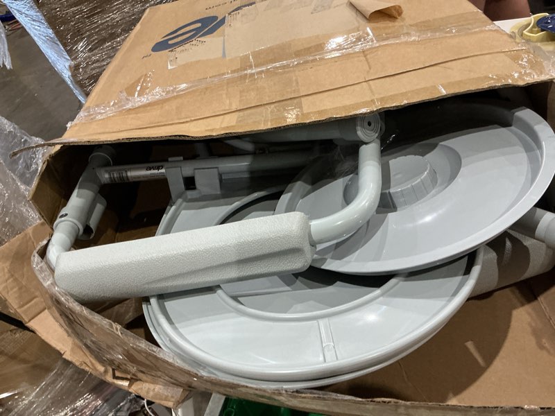 Condition photo showing Good Condition for commode, folding,1/cs
