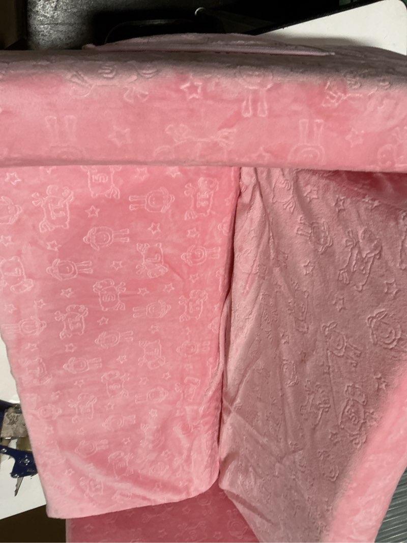 Condition photo showing Good Condition for (Similar to) Blissful Diary Kids Couch, 2-in-1 Soft Toddler Couch Fold Out, Toddler Chair Comfy, Convertible Sofa to Lounger, Kids Furniture for Playroom, Gift for Birthday, Children's Day, Pink Shell Shell Rosado