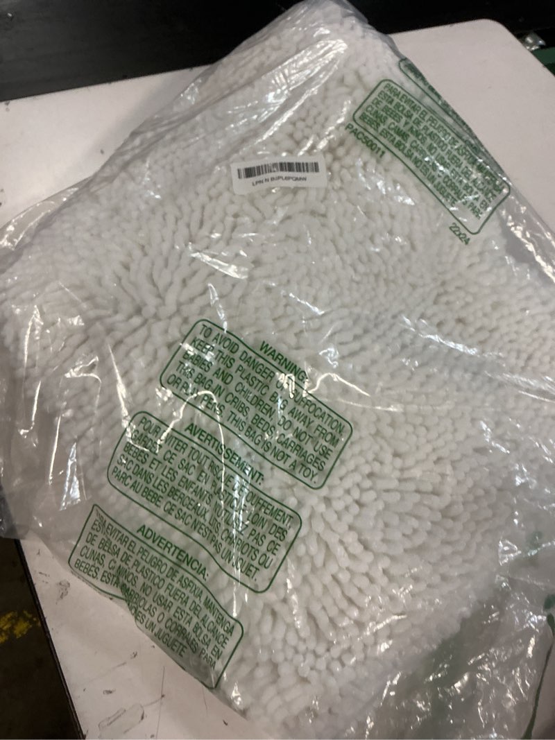 Condition photo showing New/Like New for olanly bathroom rugs 59x24, extra soft absorbent chenille bath rugs, rubber backing quick dry, machine washable bath mats for bathroom floor, tub and shower, home decor accessories, white 59" x 24" white