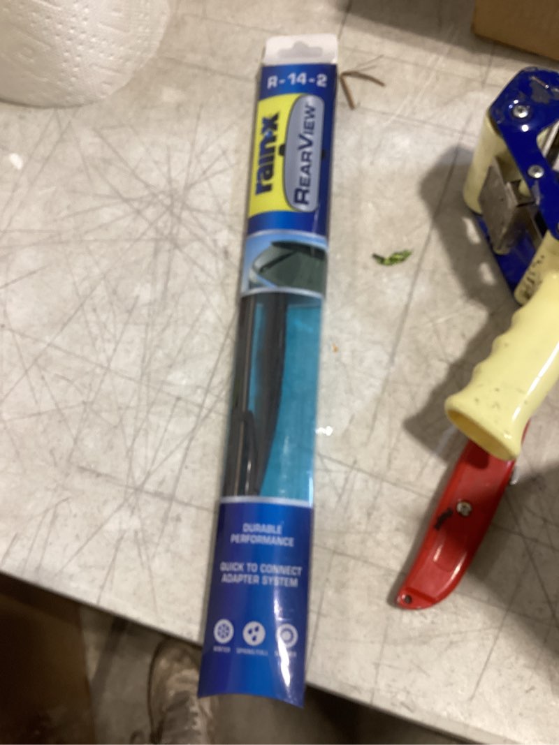 Condition photo showing Good Condition for rain-x 850214 rearview wiper blade 14", oem replacement rear windshield wiper, interchangeable adapter for easy installation, all-weather & all-season performance, composite composite 14 inch