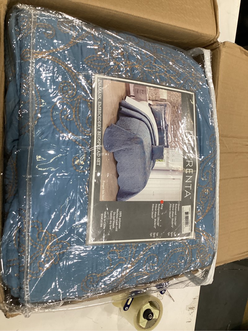 Condition photo showing As Is for home soft things damask 4 piece bedspread set,scalloped edge reversible coverlet comforter prewashed bedding set, matelasse embossed floral solid pattern,forget me not oversize king(120" x 120") oversized king 120" x 120" forget me not