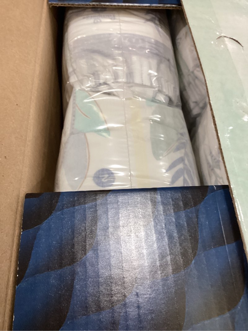 Condition photo showing Good Condition for Pampers Pure Protection Baby Diapers, Size 2 (12-18 lbs), 120 Count, Up to 100% Leakproof, Premium Plant-Based Skin Protection, Hypoallergenic Soft Diapers
