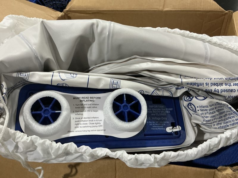 Condition photo showing Good Condition for Untitled Item