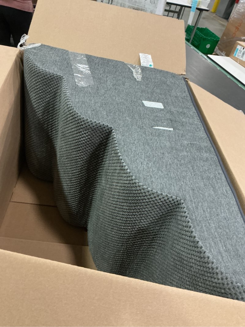 Condition photo showing Good Condition for Eheyciga Curved Dog Stairs Ramp For High Beds 