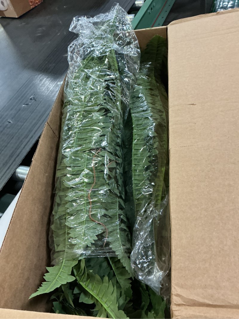 Condition photo showing Good Condition for 2pcs large artificial fern for outdoors, 100 fronds faux ferns artificial plants, large fake outdoor plants, suitable for planter garden porch living room decor 48" 2 pcs