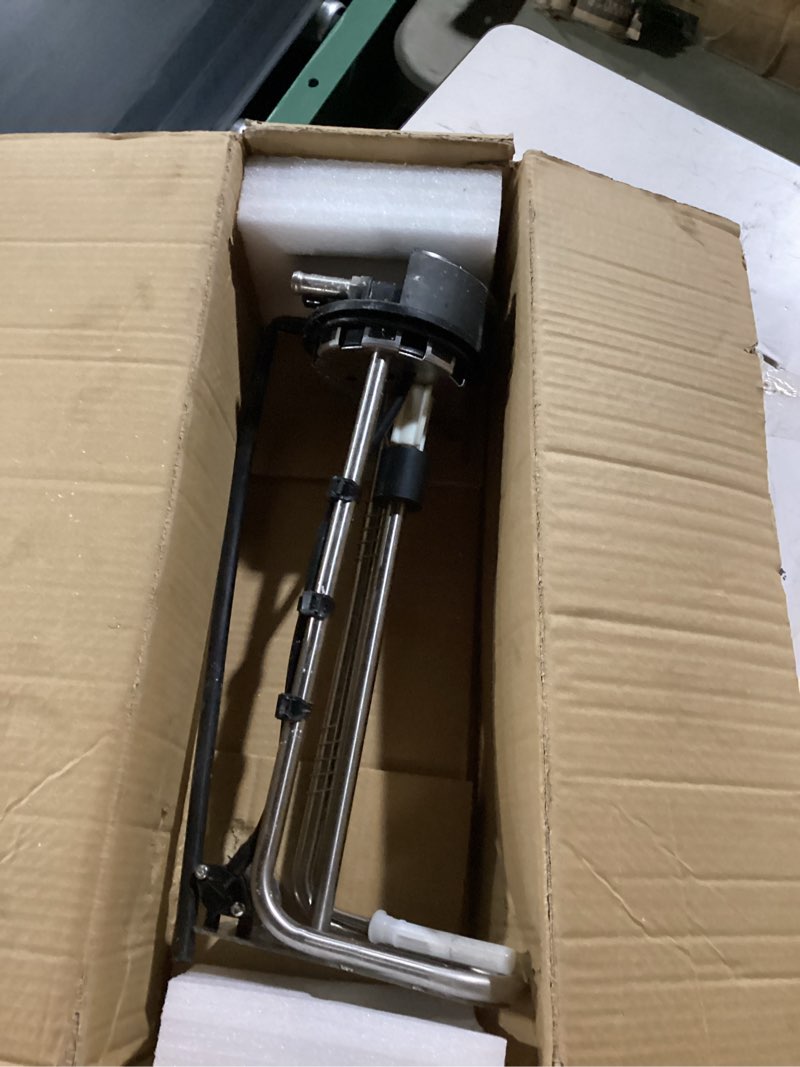 Condition photo showing As Is for 8-98273-439-0 diesel exhaust fluid level sensor compatible with isuzu npr nrr 4hk1 replace 898273491 t1695074 98273439 sw2.6-1020 703643at