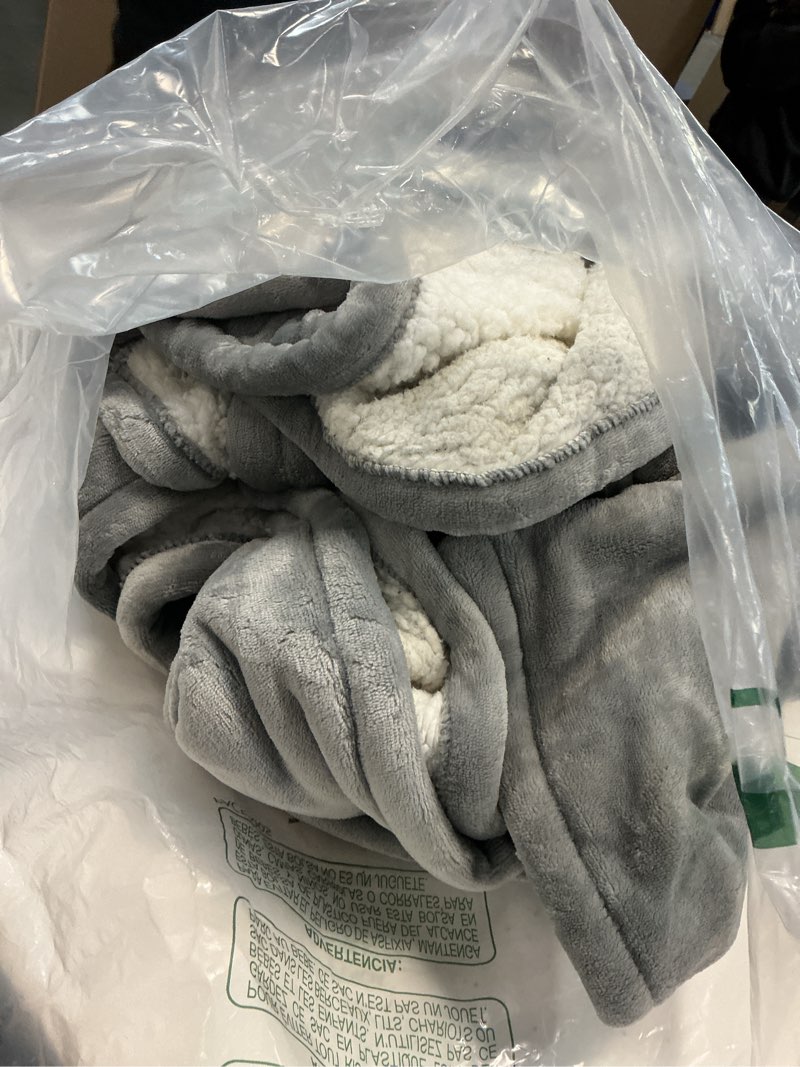 Condition photo showing As Is for Sealy Electric Blanket Queen Size, Flannel & Sherpa Heated Blanket, 10 Heat Settings, Auto Shut Off, Machine Washable, Light Grey, 84 x 90 Inch Light Grey Queen Size 84" x 90"