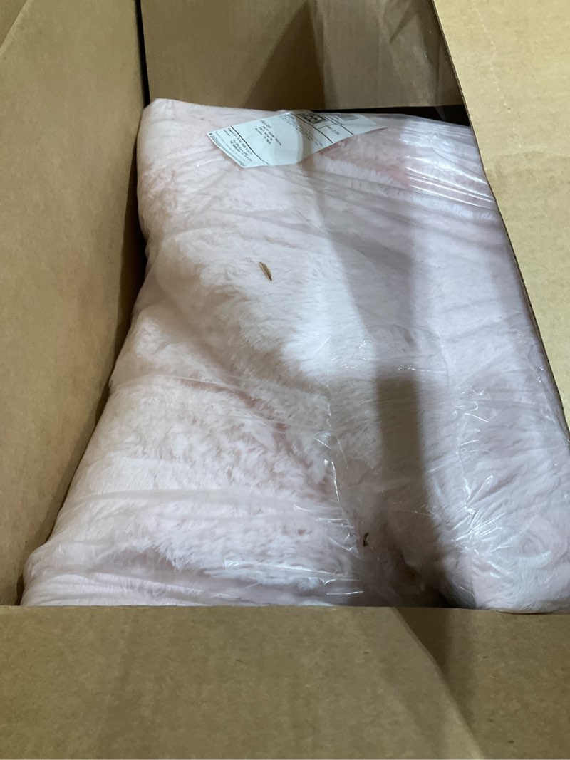 Condition photo showing New/Like New for Shag Area Rugs for Bedroom Living Room,5X8 Ultra Soft Fluffy Area Rugs for Dorm, Indoor Carpet Nursery Rugs for Kids Girls Room Home Decor, Pink 5' x 8' (Rectangular) Pink