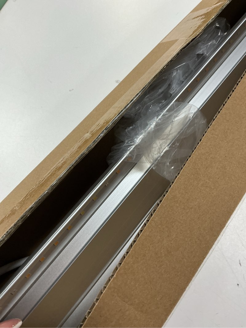 Condition photo showing Good Condition for FREELICHT 1 Pack 4ft LED Grow Light, 60W (350W Equivalent), Sunlike Full Spectrum Integrated Plant Light for Hydroponic Indoor Plant Seedling Veg and Flower, Plug in with On/Off Switch 4FT - 1 Pack