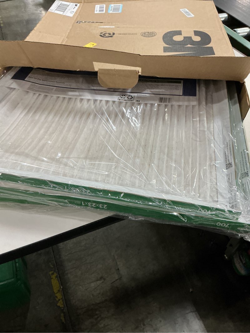 Condition photo showing New/Like New for filtrete 23x23x1 ac furnace air filter, merv 8, mpr 700, tough on pollen, easy on airflow, 3-month pleated 1-inch electrostatic air cleaning filter, 4-pack (actual size 22.69 x 22.69 x 0.81 in)