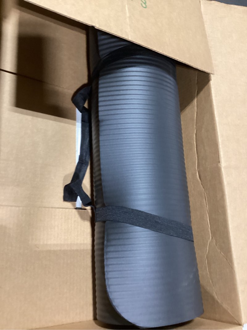 Condition photo showing Good Condition for fitvids yoga mat, 1/2-inch extra thick high density exercise mat, anti-tear exercise yoga mat with carrying strap, suitable for various yoga exercises black