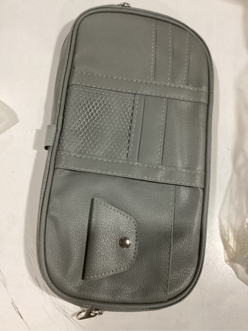 Condition photo showing Good Condition for Car Sun Visors Organizers Oxford Fabric Storage Bag for Windshield Heat Protections and Interior Management Car Bag Organizers