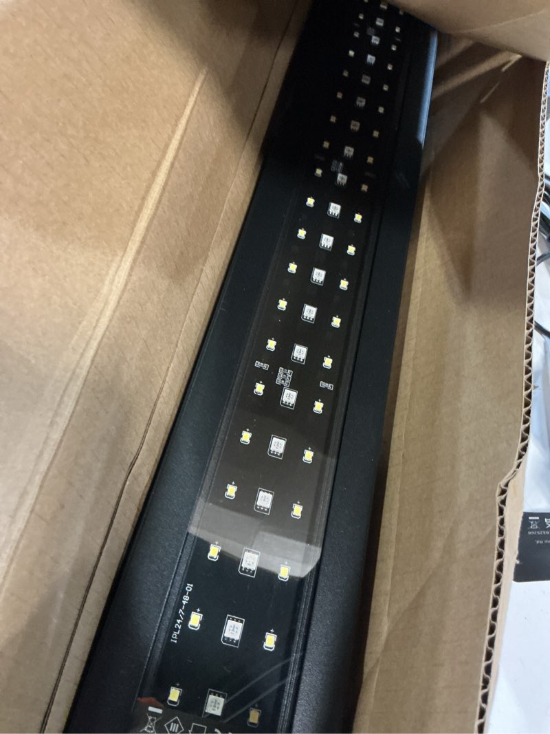 Condition photo showing Good Condition for nicrew c10 24/7 led aquarium light for plants, 48-60 inches, full spectrum fish tank light with timer, brightness adjustable 48 - 60 in