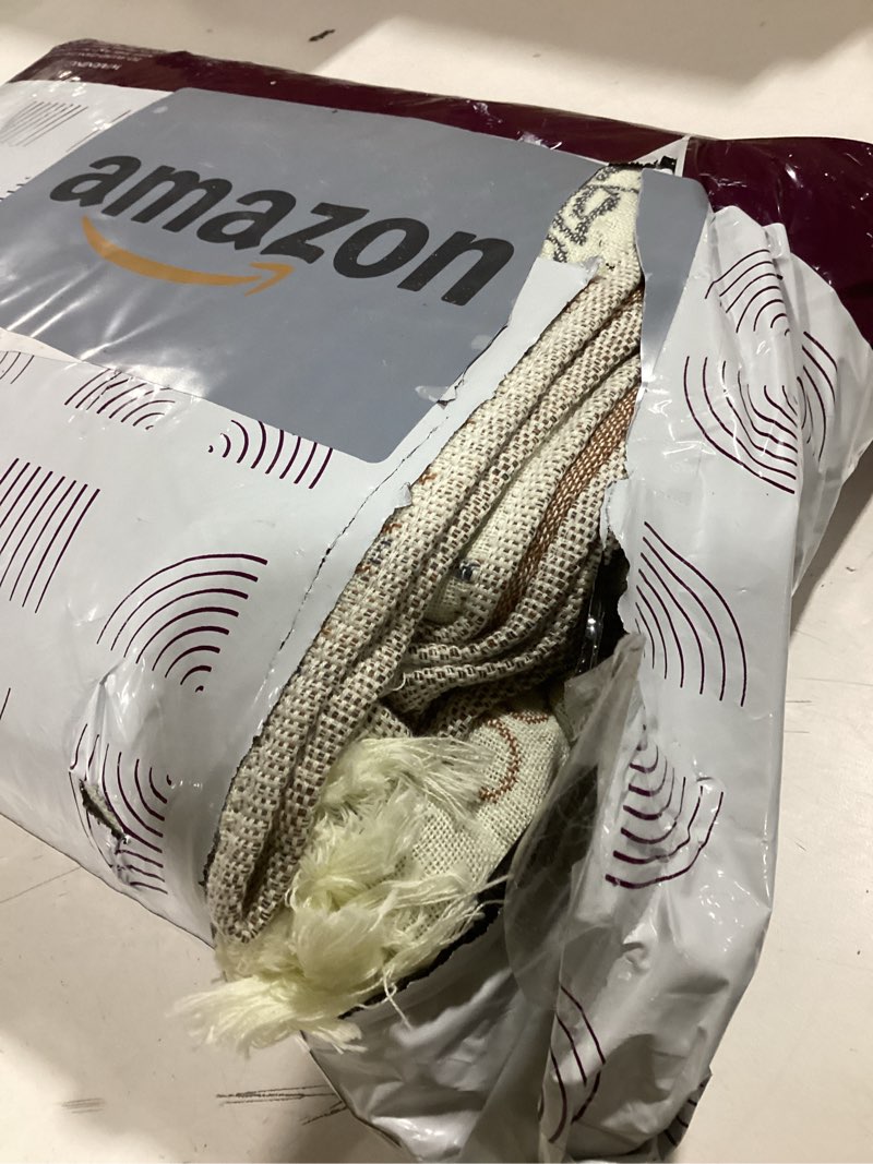 Condition photo showing Good Condition for JINCHAN Boho Floral 100% Cotton Blanket 4-Layer Throw Blanket with Tassel Taupe and White Flower Butterfly Soft Luxury Rustic Farmhouse Decor Blanket for Couch Bed 60x80 inch All Season gift for women 60"x80" Butterfly Taupe and White