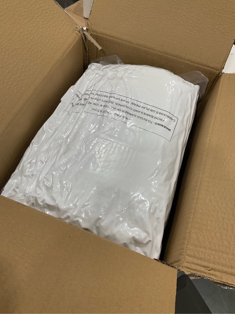 Condition photo showing Good Condition for D & G THE DUCK AND GOOSE CO All-Season Quilted Comforter King Size, Premium 233T Peachskin Fabric & 350gsm Down Alternative Fiber, Lightweight Duvet Insert, Hotel Quality & Machine Washable.