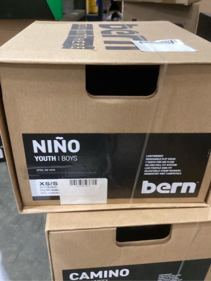 Condition photo showing New/Like New for 2016 Nino Summer Matte Black w/ Flip Visor - XS/S