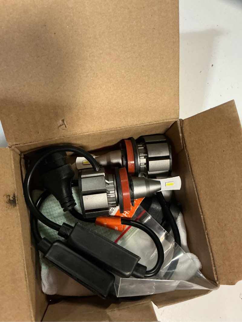 Condition photo showing Good Condition for sealight h11 light bulb?1000% super brighter than halogen, 6500k white built-in driver, h9/h8/h11 led bulbs 360° adjustable plug-n-play, 70000hrs lifespan ip68 waterproof, pack of 2 l2s h11
