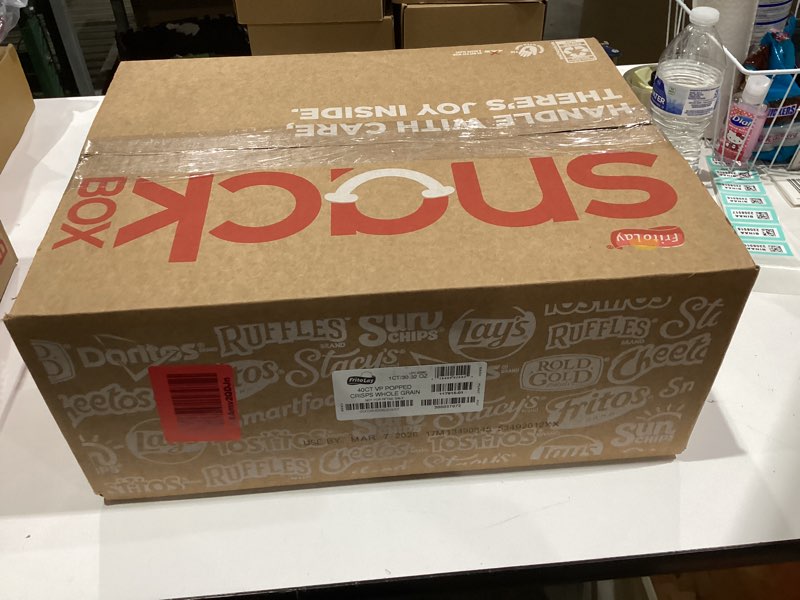 Condition photo showing New/Like New for Frito-Lay Popped and Crisps Mix Variety Pack, (Pack of 40) Popped, Chips & Crisps 40 Count (Pack of 1)