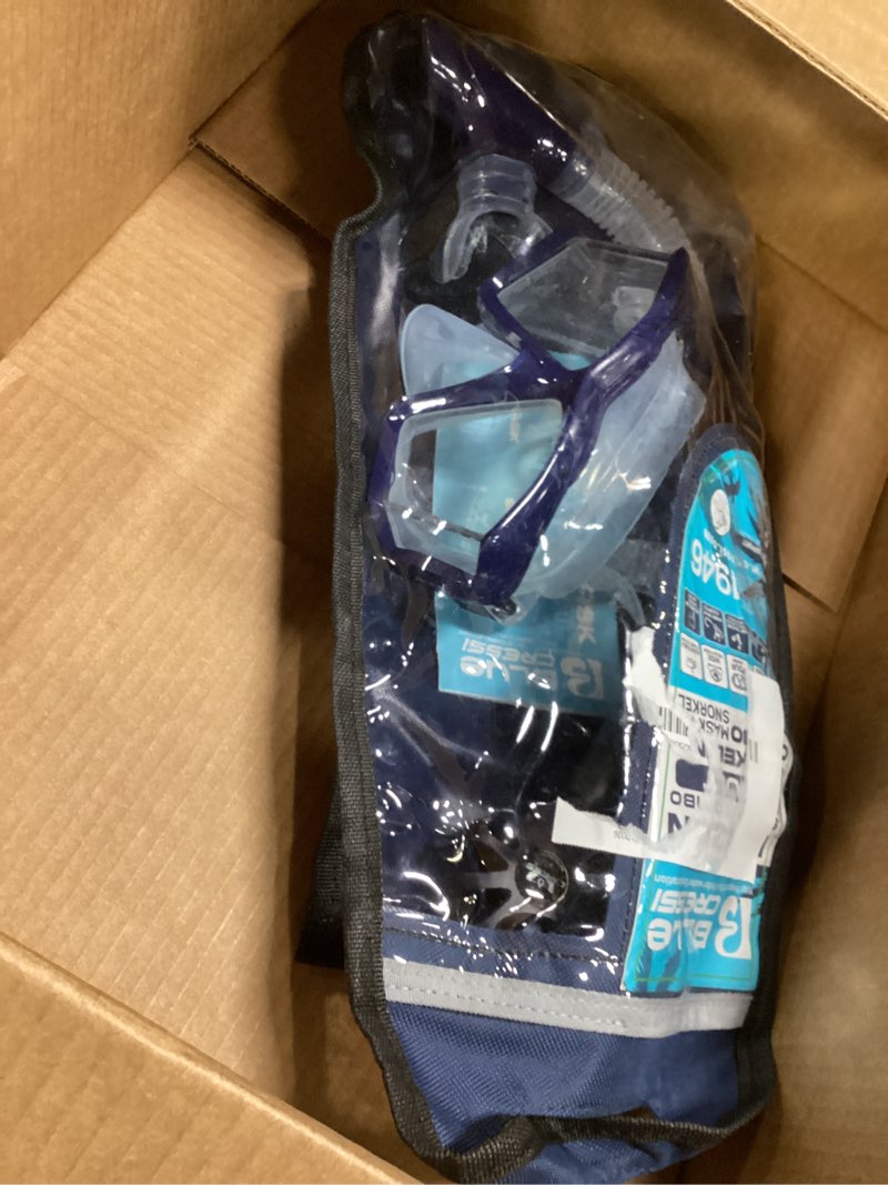 Condition photo showing As Is for cressi panoramic diving mask and snorkel kit - wide view - top dry system snorkel - horizon & scilla - designed in italy clear/navy