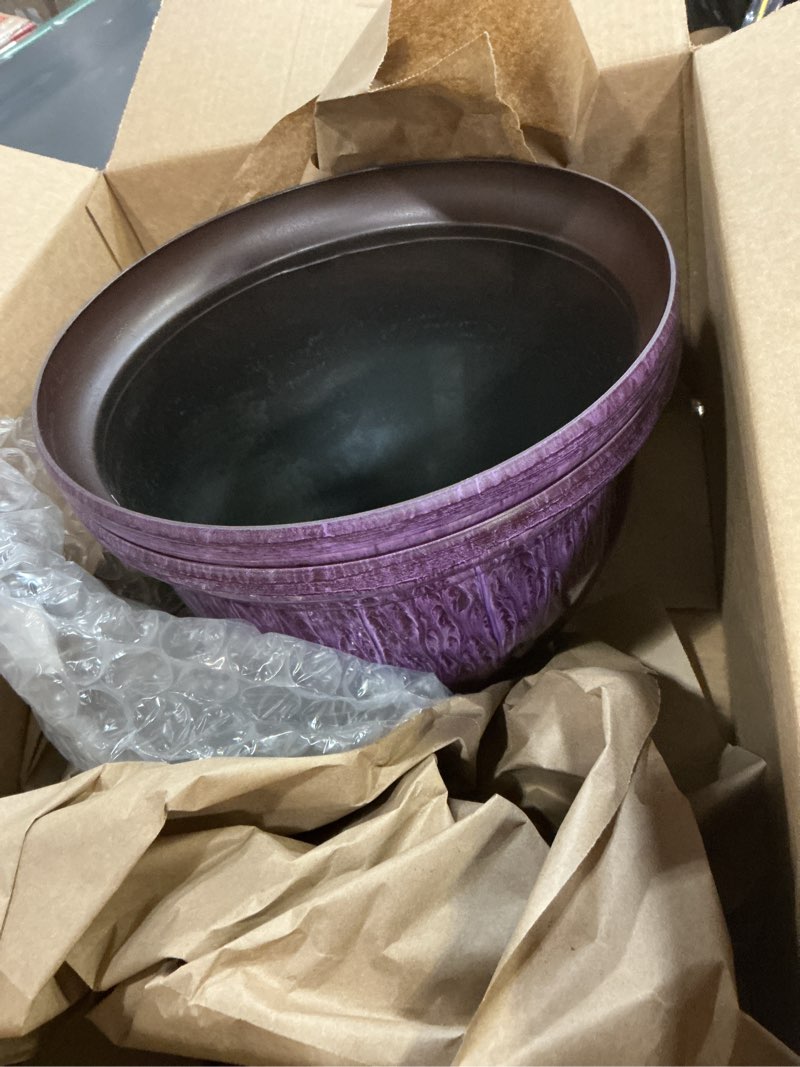 Condition photo showing Good Condition for the hc companies 12 inch pizzazz round planter pots with ceramic look, lightweight uv-resistant plas
