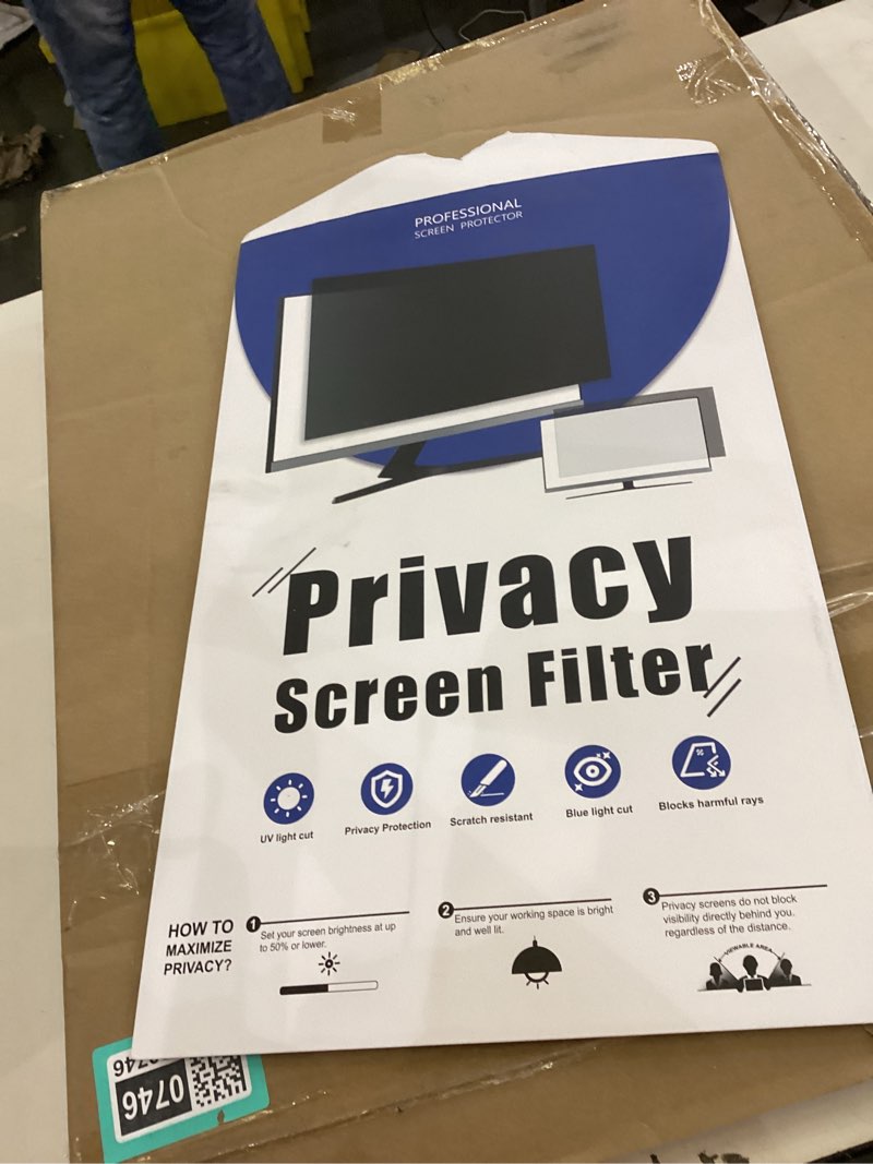 Condition photo showing Good Condition for Privacy Screen for Computer Monitor 22 Inch 16:10 Aspect Ratio, Anti Blue Light Glare Removable 22 in Privacy Screen Filter Protective Film, HD 22 Inch Privacy Screen Protector for Monitor 22 Inch (Diagonal) - 16:10 Aspect Ratio