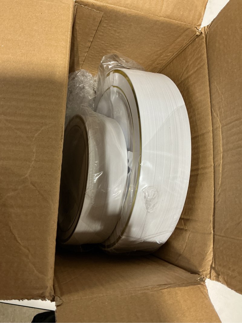 Condition photo showing Good Condition for gold plastic plates, mcirco 100 pieces disposable party plates for weddings, premium gold rim plates, include 50 10.25 inch dinner plates and 50 7.5 inch dessert appetizer plates 100pcs gold