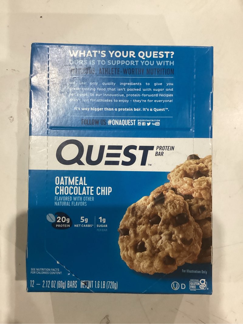 Condition photo showing As Is for Quest Nutrition Oatmeal Chocolate Chip Protein Bars, 20g Protein, 1g Sugar, 5g Net Carb, Gluten Free, Keto Friendly, 12 Count Oatmeal Chocolate Chip 12 Count (Pack of 1)