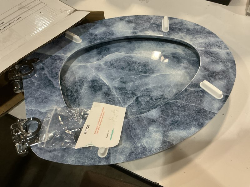Condition photo showing Good Condition for Angol Shiold Elongated Toilet Seat Molded Wood Toilet Seat with Quietly Close and Quick Release Hing