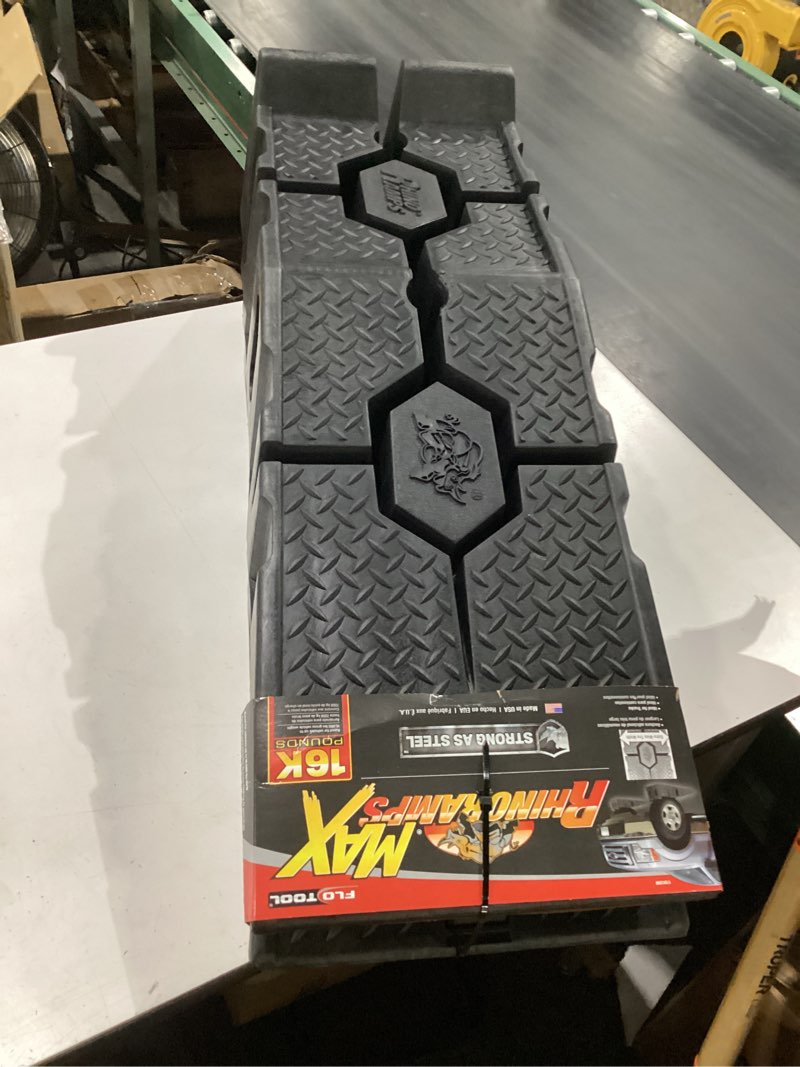 Condition photo showing New/Like New for flotool 11912 rhinoramps max vehicle ramps - set of 2 (16,000lb. gvw capacity)
