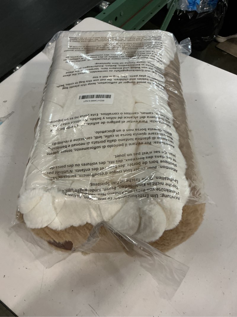Condition photo showing Good Condition for hollypet cat bed for indoor cats kitty beds, round washable fluffy small dog bed, soft cozy plush pet beds for puppy and kitten with non-slip bottom (20" diameter, oatmeal) 20"l x 20"w x 10"th oatmeal and white