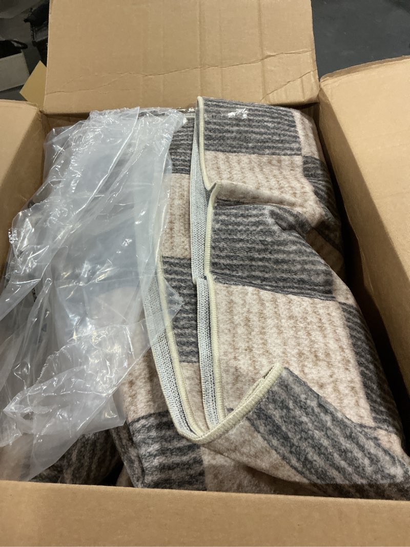 Condition photo showing As Is for livebox 8x10 area rugs for living room, checkered non-slip washable rugs, farmhouse neutral classic geometric pattern large boys area rug for bedroom, carpet for living dining room office(grey,8'x10') 8' x 10' (rectangular) grey/checkerboard